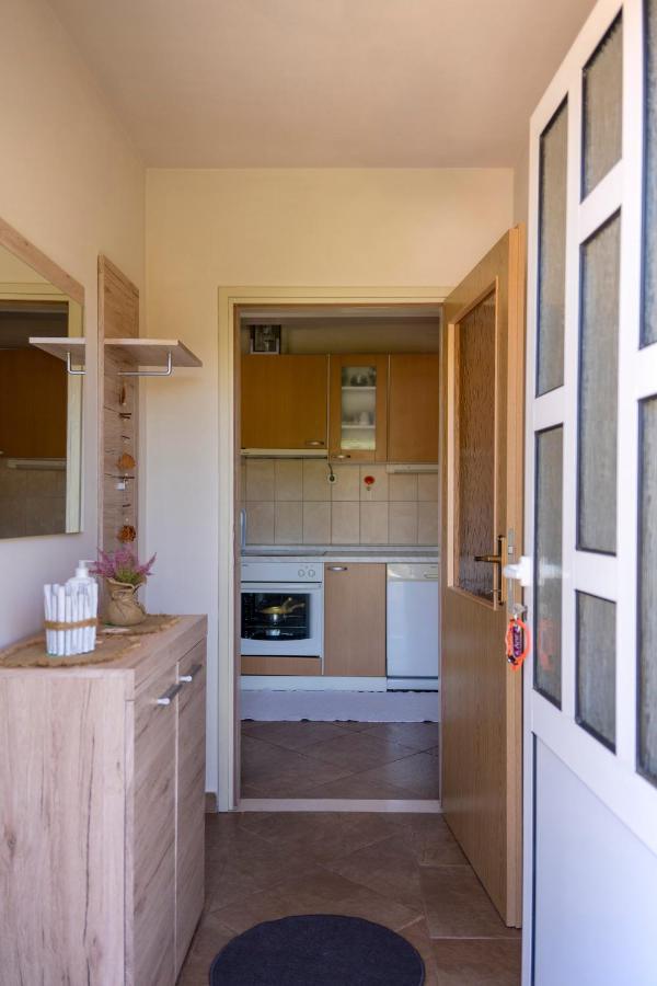 Apartman Ana Korcula Town Bagian luar foto